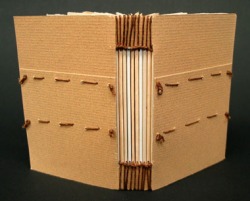 Pati Bristow - Buttonhole Binding